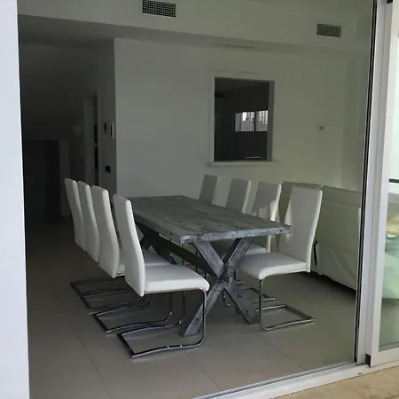 Villa Stunning With Sea Views & Jacuzzi